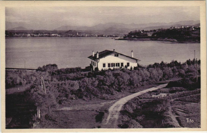 Carte postale ancienne St.Jean de Luz Vue sur la Baie France