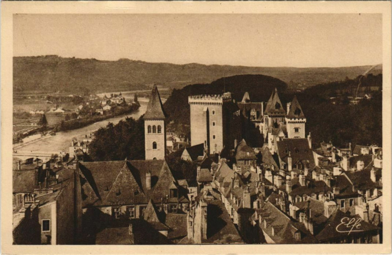 Carte postale ancienne Pau Le Vieux Quartier France à Pau