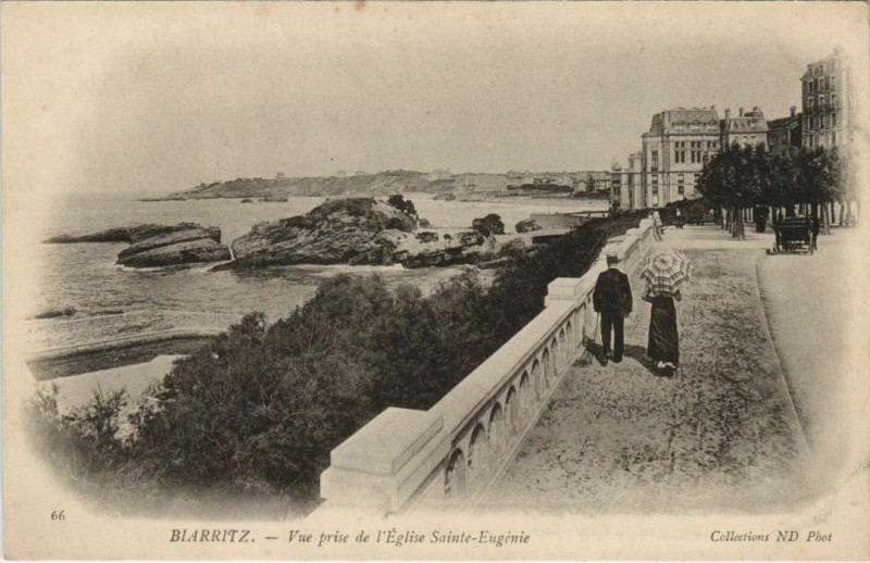 Carte postale ancienne Biarritz Vue prise de l'Eglise Sainte-Eugenie France à Biarritz