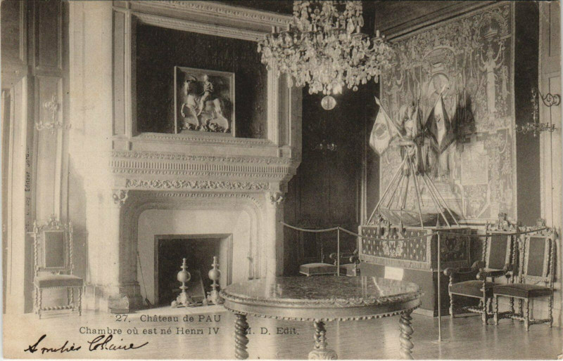 Carte postale ancienne Pau Chateau de Pau - Chambre ou Est ne Henri Iv à Pau
