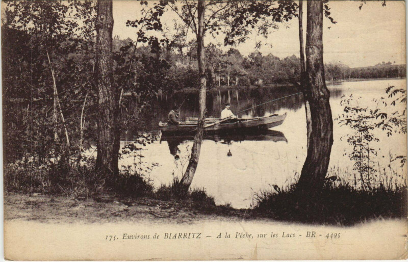 Carte postale ancienne Environs de Biarritz - A la Pecche - Sur les Lacs à Biarritz