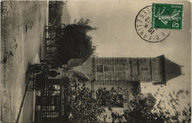 Carte postale ancienne Saint-Jean-de-Luz La Maison Louis Xiv à Saint-Jean-de-Luz
