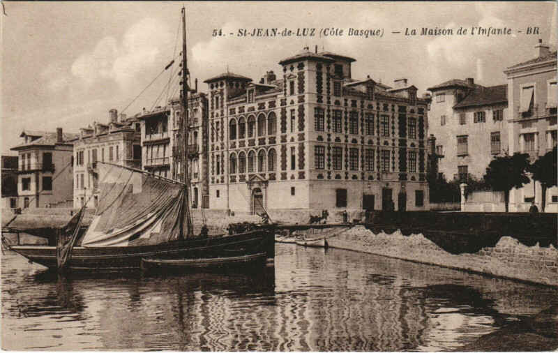 Carte postale ancienne Saint-Jean-de-Luz La Maison de l'Infante à Saint-Jean-de-Luz
