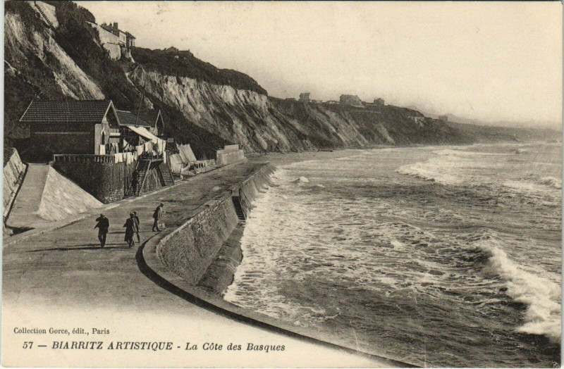 Carte postale ancienne Biarritz La Cote des Basques à Biarritz