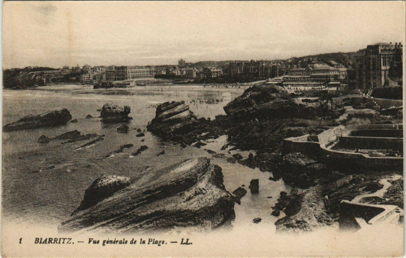 Carte postale ancienne Biarritz Vue Generale de la Plage à Biarritz