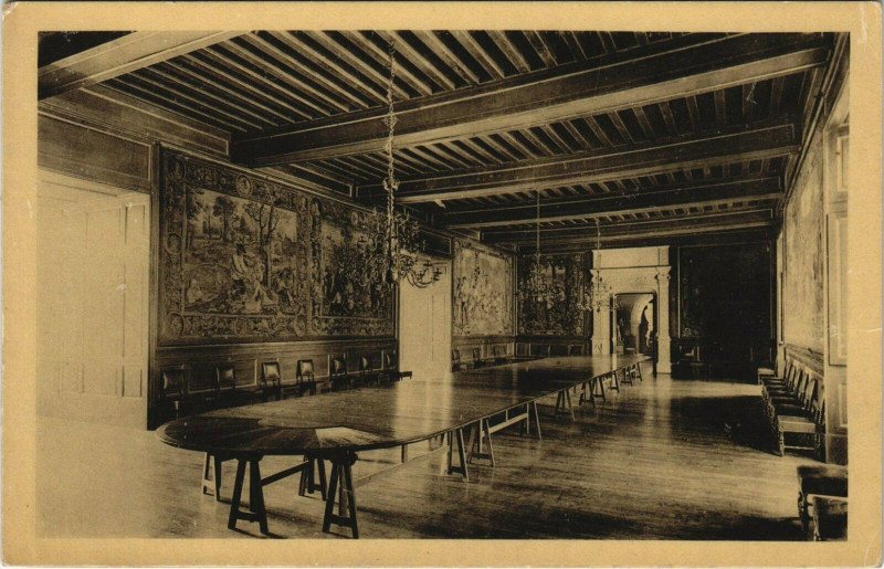 Carte postale ancienne Pau Chateau de Pau - La Salle des Etats - Dite Salle a Manger à Ger