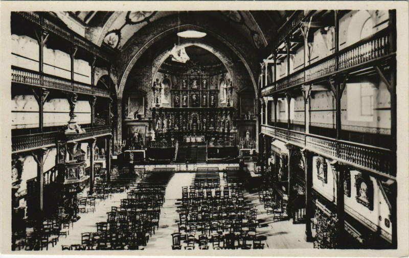 Carte postale ancienne Saint-Jean-de-Luz L'Eglise Paroissiale - Interieur à Saint-Jean-de-Luz