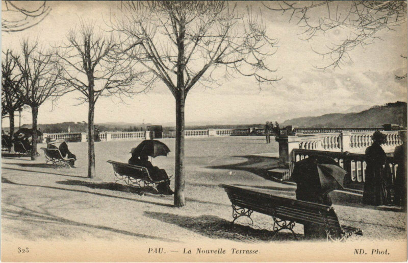 Carte postale ancienne Pau Le Nouvelle Terrasse à Pau