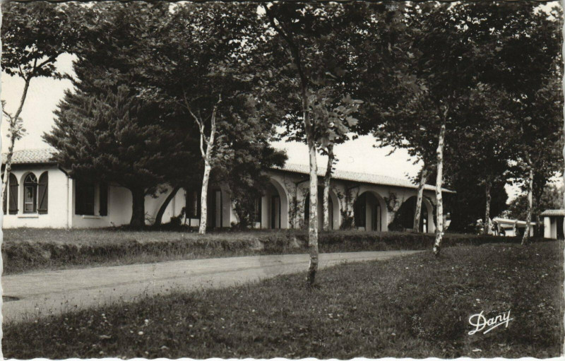 Carte postale ancienne Arbonne Preventorium d'Arbonne a Arbonne - Pavillon à Arbonne