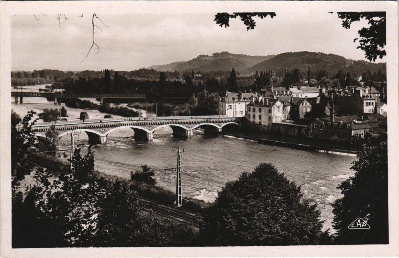 Carte postale ancienne Pau Vue vers Jurancon à Pau
