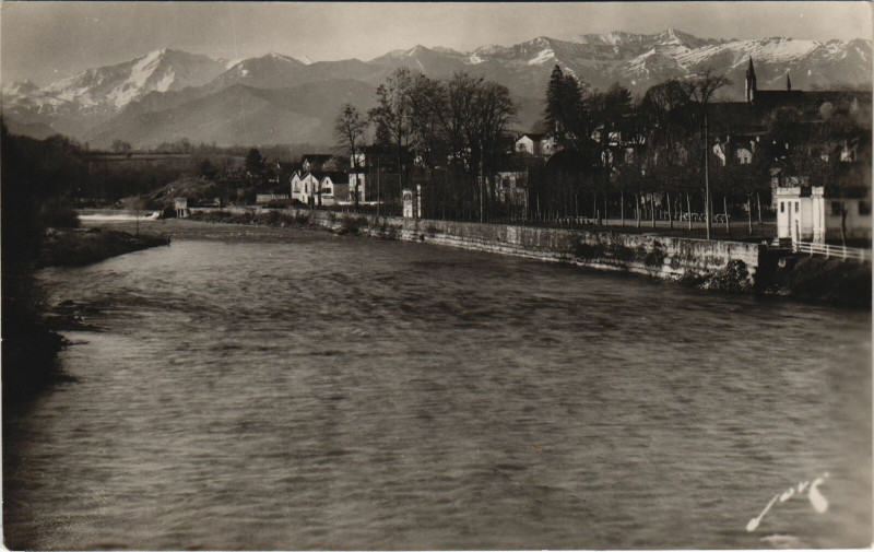Carte postale ancienne Nay Le Gave à Nay