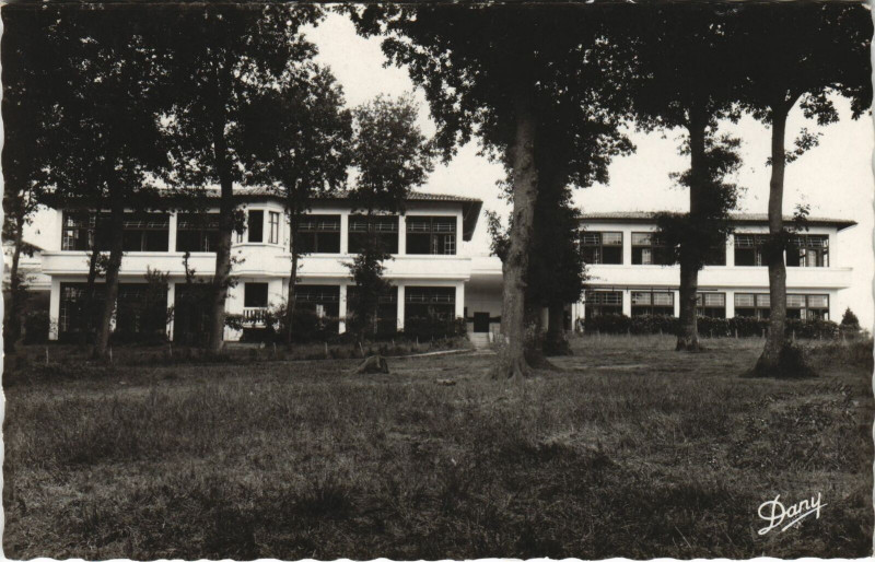 Carte postale ancienne Arbonne Preventorium d'Arbonne a Arbonne - Pavillons à Arbonne