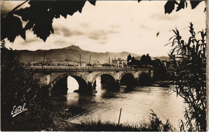 Carte postale ancienne Hendaye Le Pont - Vue - View à Hendaye