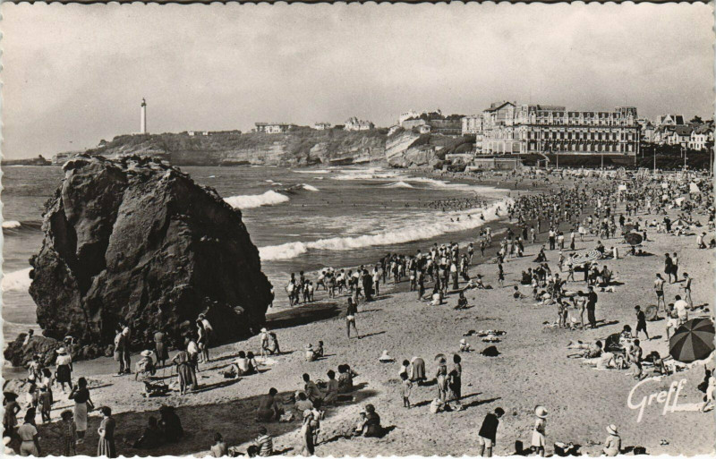 Carte postale ancienne Biarritz La Grande Plage à Biarritz