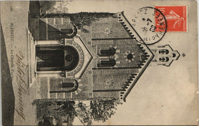 Carte postale ancienne Biarritz La Chapelle Eugenie à Biarritz