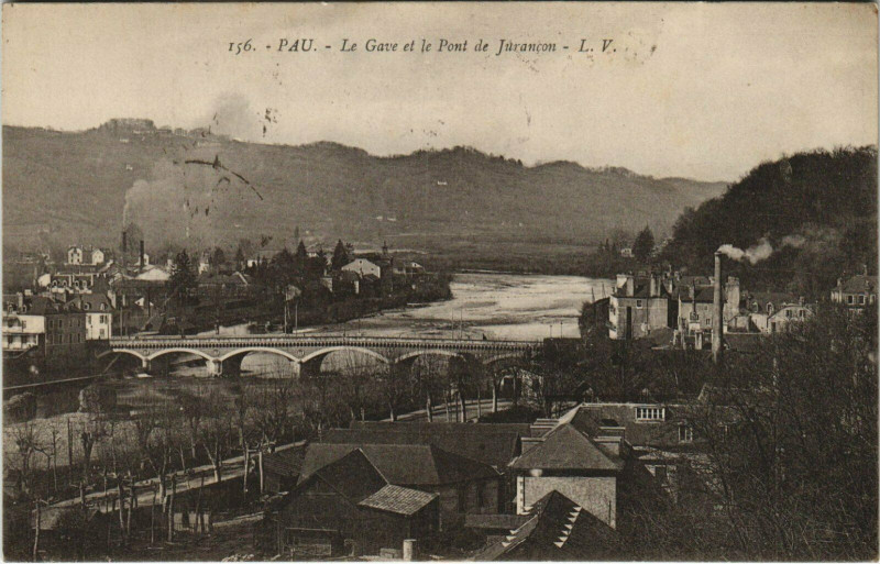 Carte postale ancienne Pau Le Gave et le Pont de Jurancon à Pau