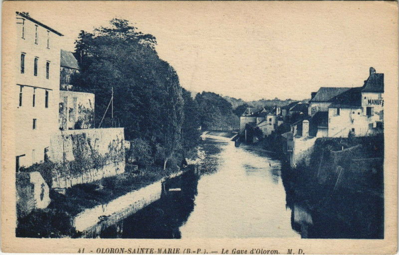 Carte postale ancienne Oloron-Sainte-Marie Le Gave d'Oloron à Oloron-Sainte-Marie