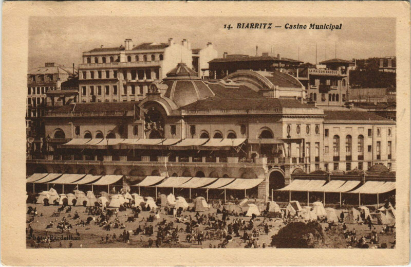Carte postale ancienne Biarritz Casino Municipal à Biarritz