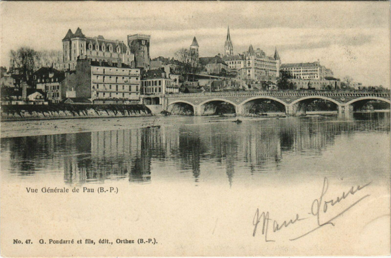 Carte postale ancienne Pau Vue Generale de Pau à Pau