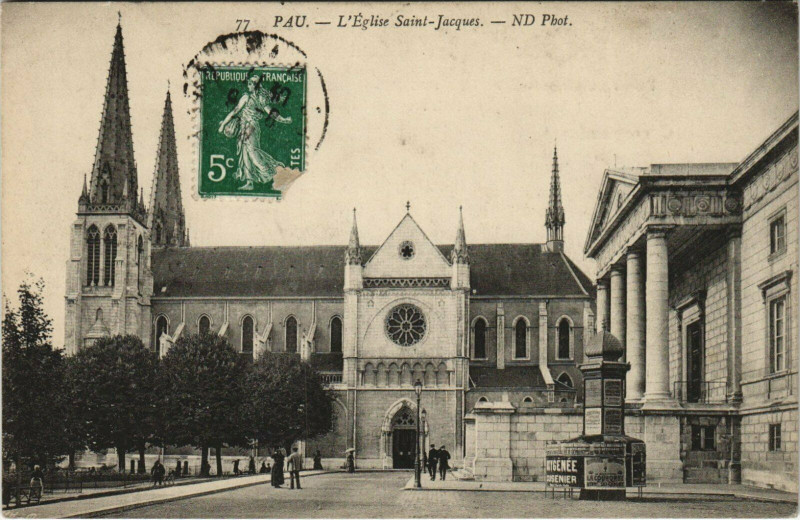 Carte postale ancienne Pau L'Eglise Saint-Jacques à Pau