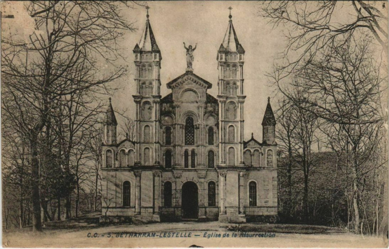 Carte postale ancienne Betharram Eglise de la Resurrection France
