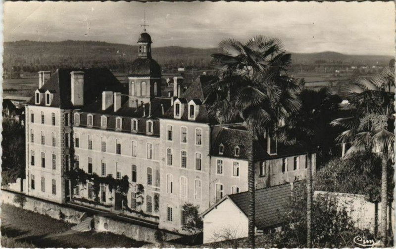 Carte postale ancienne Lescar L'Ecole Normale France à Lescar