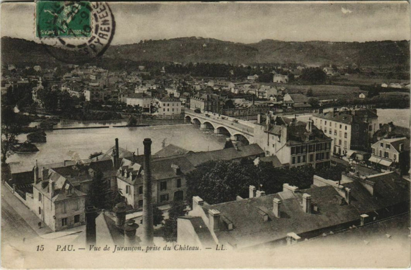 Carte postale ancienne Pau Vue de Jurancon, prise du Chateau France à Pau