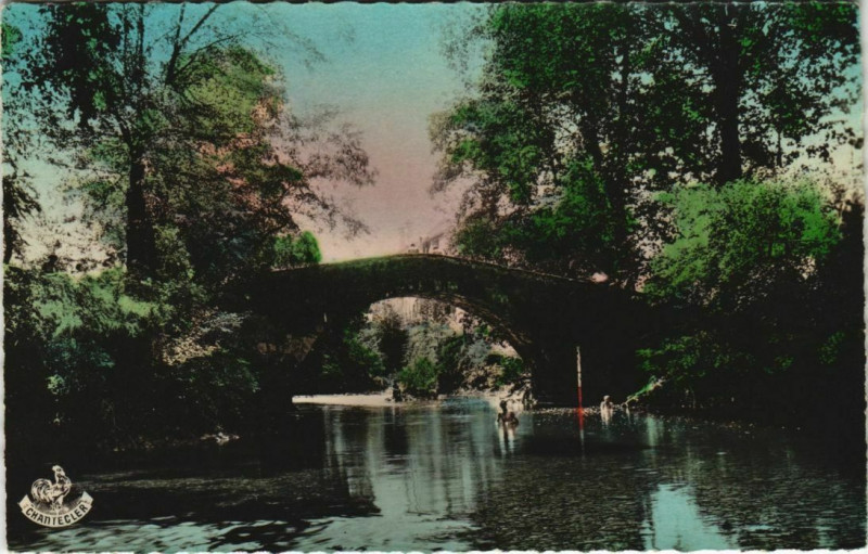 Carte postale ancienne St.Jean Pied de Port Le Pont Romain d'Eyharabery France