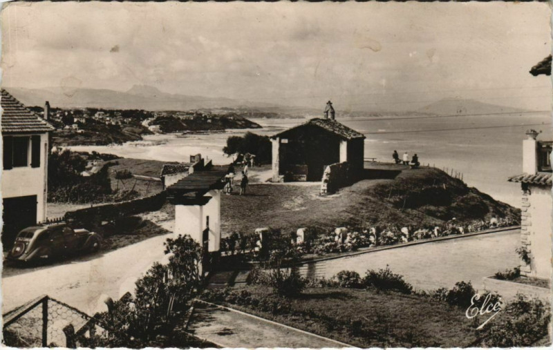Carte postale ancienne Bidart La Chapelle des Marins et la Plage France à Bidart