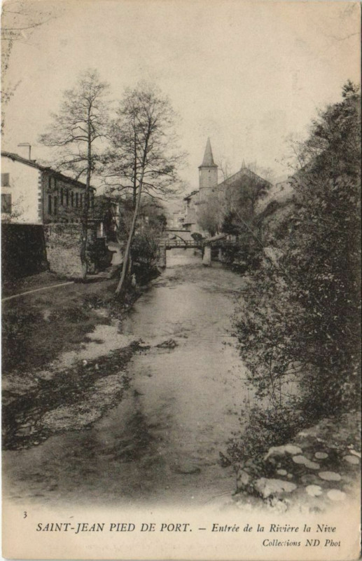 Carte postale ancienne St.Jean Pied de Port Entree de la Riviere la Nive France