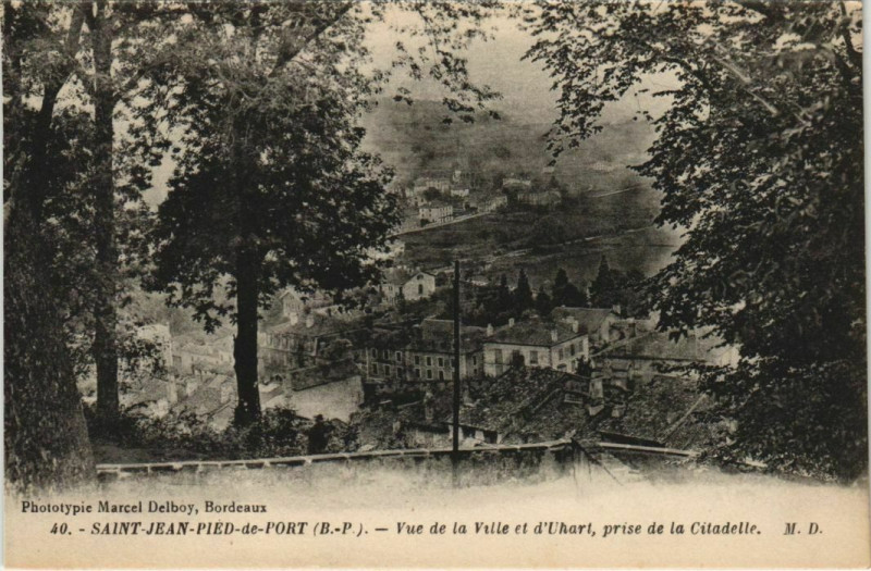 Carte postale ancienne St.Jean Pied de Port Vue de la Ville et d'Uhart France