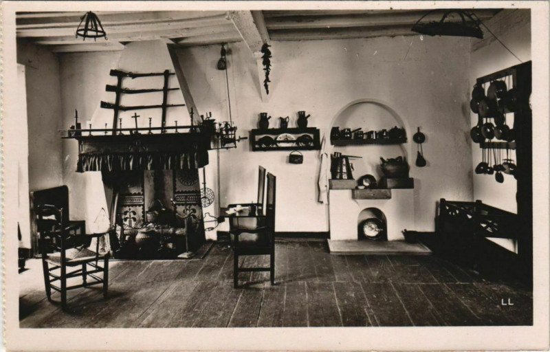 Carte postale ancienne Bayonne Le Musee Basque France à Bayonne