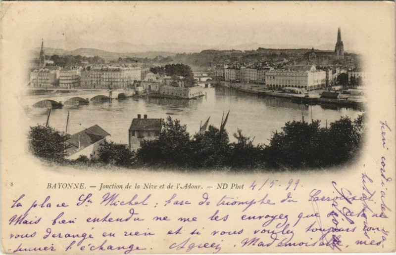 Carte postale ancienne Bayonne Jonction de la Nive et de l'Adour France à Bayonne