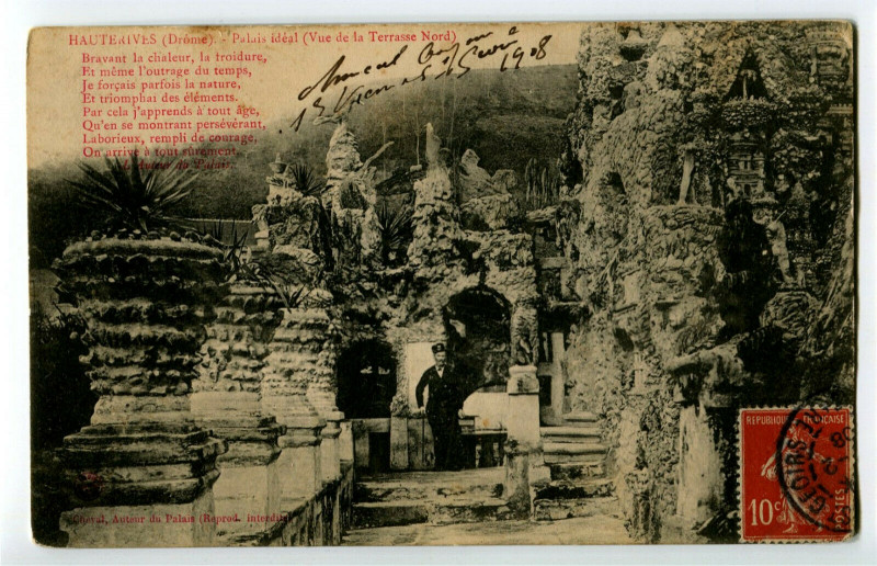 Carte postale ancienne 26 Drôme hauterives ideal palais for the north side terrace animated
