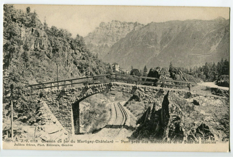 Carte postale ancienne Switzerland lake Geneva railroad martigny-Châtelard bridge near marécottes à Châtel