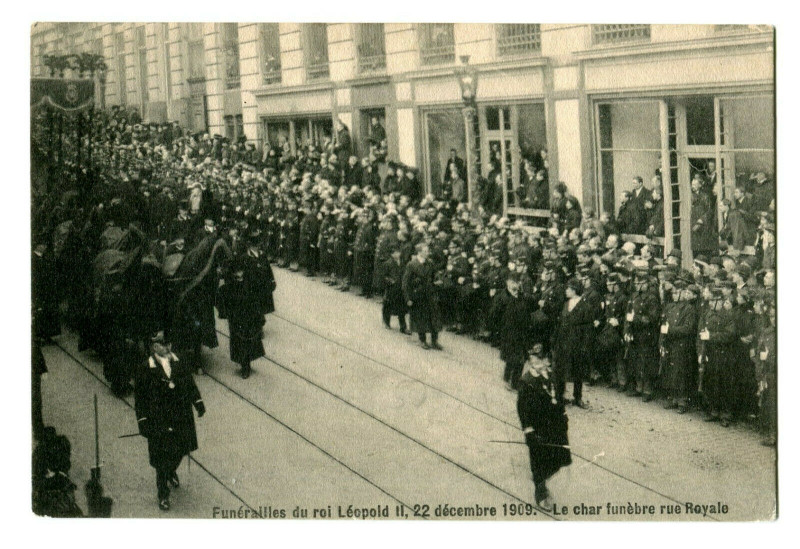 Carte postale ancienne Belgium famous character funeral of king leopold ii funeral tank