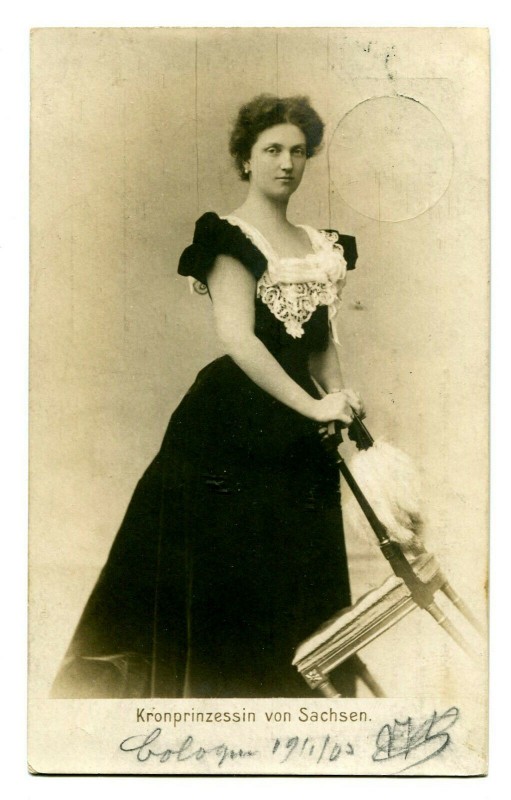 Carte postale ancienne Figure famous luise of Austria princess heir of saxony-photo card