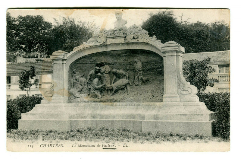 Carte postale ancienne 28 Eure et loire chartres monument of pasteur
