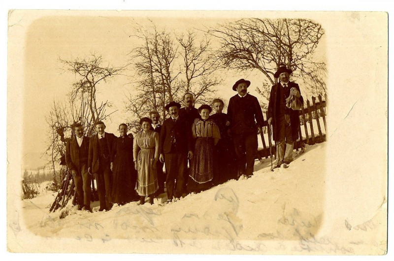 Carte postale ancienne 73 savoie card-photo of a savoyard family