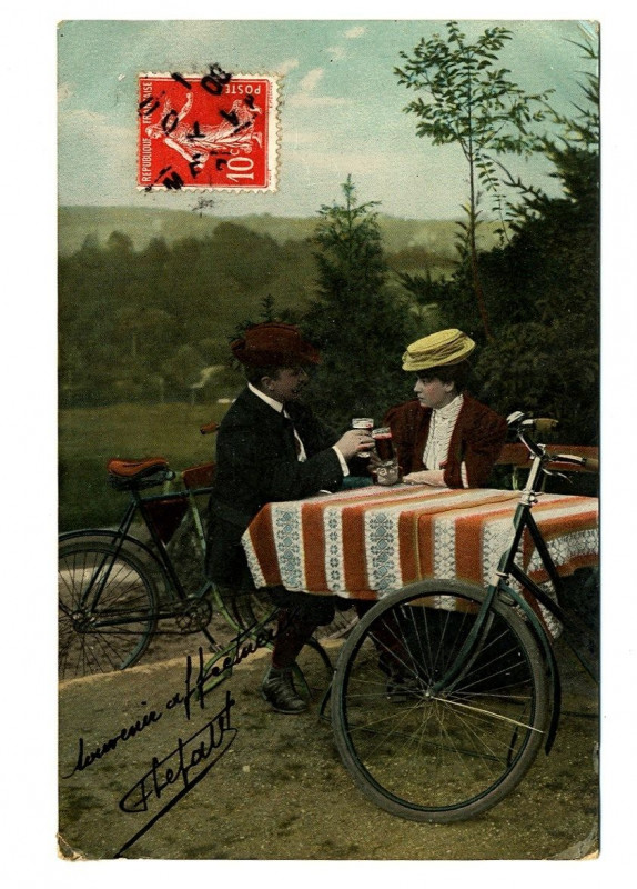 Carte postale ancienne Fantaisie couple bike fantasy postcard