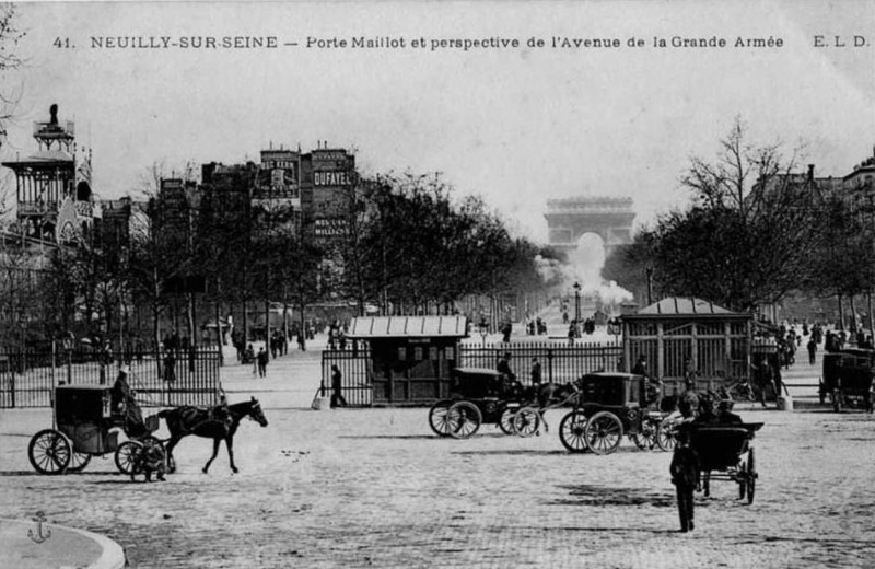 Carte postale ancienne Porte Maillot et perspective de l'Avenue de la Grande Armée à Paris 16e