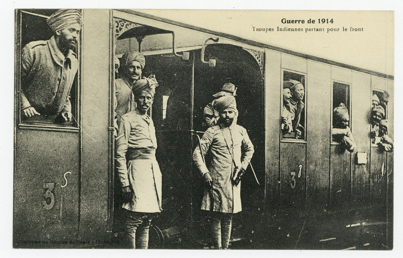 Carte postale ancienne Troupes Indiennes partant pour le front, guerre de 1914 P-Fg-Cp-00833