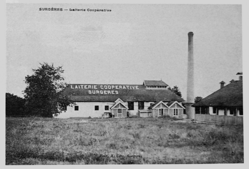 Carte postale ancienne Surgères Cp 1004051