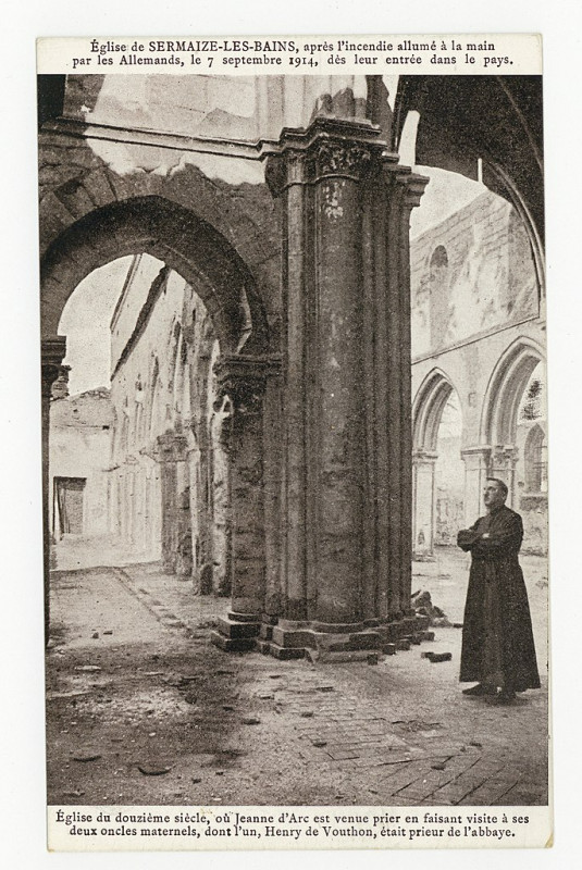 Carte postale ancienne Eglise de Sermaize-les-Bains, après l'incendie allumé à la main par les Allemands, le 7 septembre 19 P-Fg-Cp-00946
