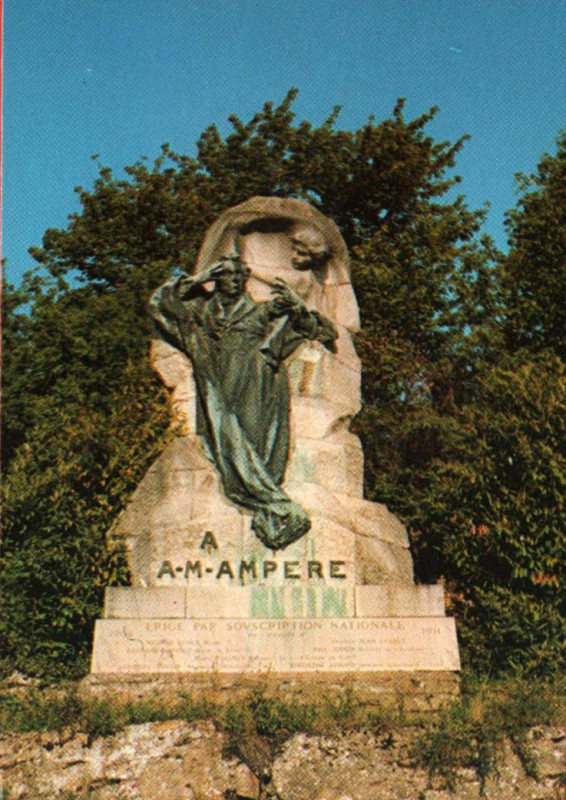 Carte postale ancienne Poleymieux (Rhône) - Monument Ampère 1