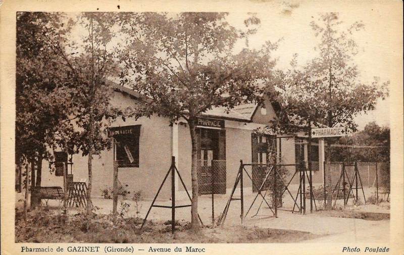 Carte postale ancienne Gazinet - Pharmacie - ave du Maroc