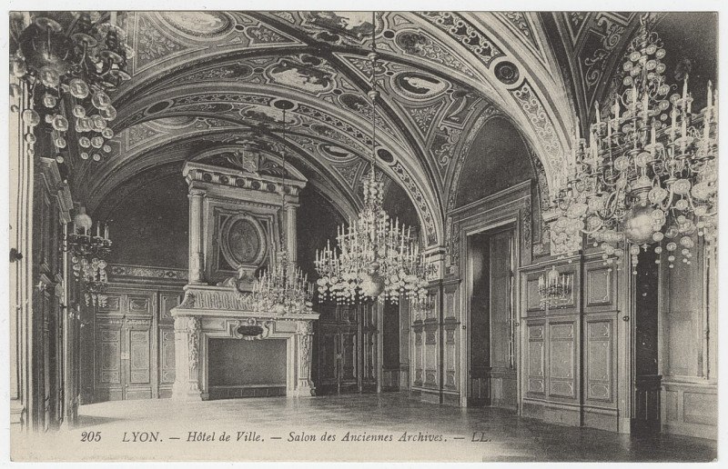 Carte postale ancienne FRAC069123 4 Fi 01657 à Lyon