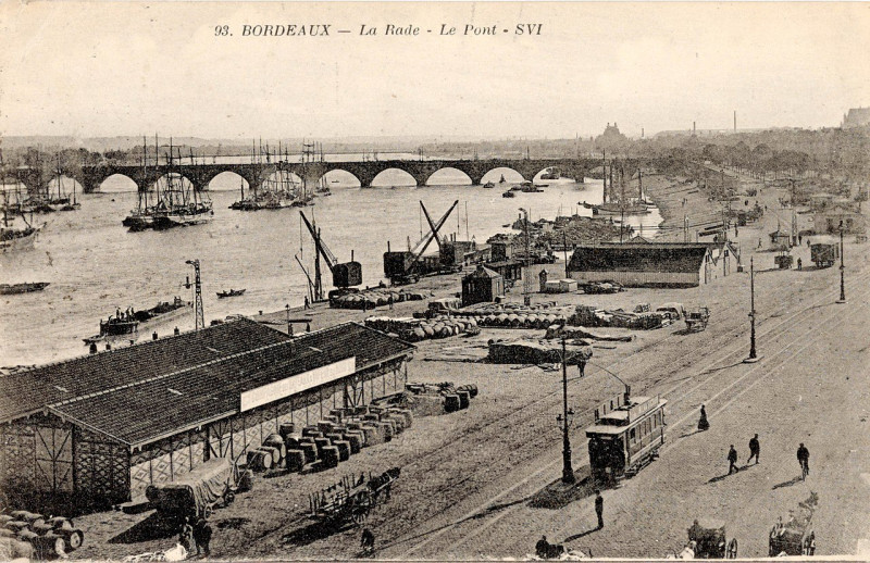 Carte postale ancienne Bordeaux - La Rade - le pont à Bordeaux