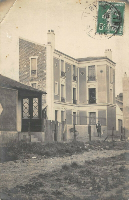 Carte postale ancienne Ivry Sur Seine Carte Photo D'Une Rue D'Ivry Centre à Ivry-sur-Seine
