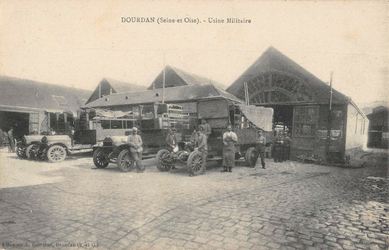 Carte postale ancienne Dourdan Usine Militaire cliché N°4 à Dourdan